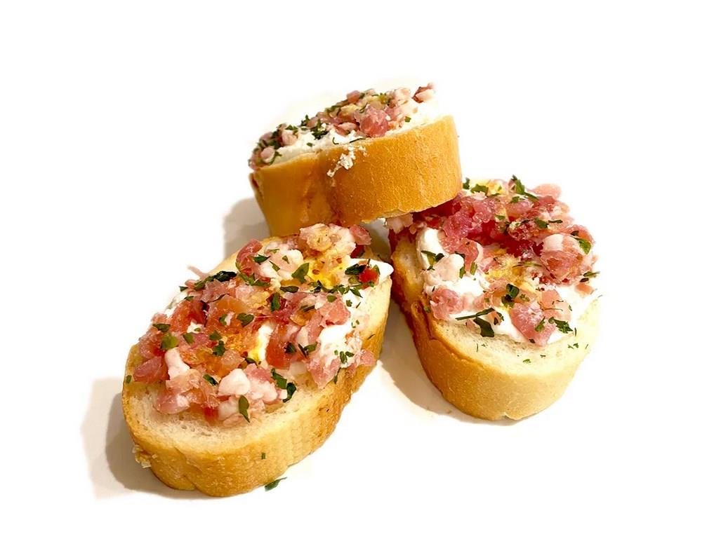 Bruschetta Geitenkaas honing spek 8st